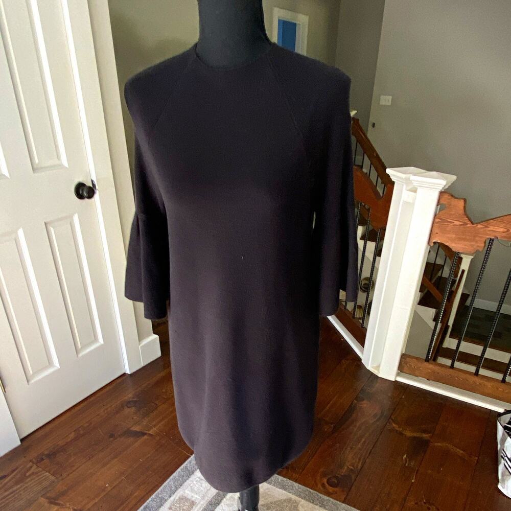 MOTH Women's XS Black Solid Shift Dress Crew Neck 3/4 Bell Sleeve Ruffle Short